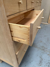 Load image into Gallery viewer, BERKELEY NORDIC OAK 10 Drawer Chest Quality Furniture Clearance Ltd
