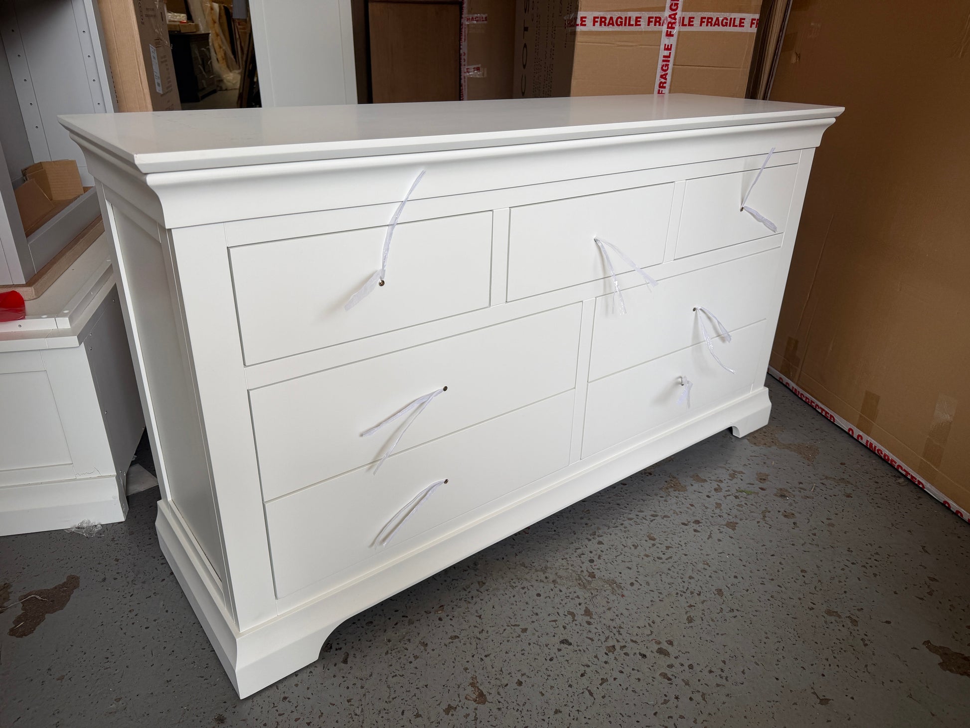 CHANTILLY WARM WHITE
7 Drawer Wide Chest furniture delivered