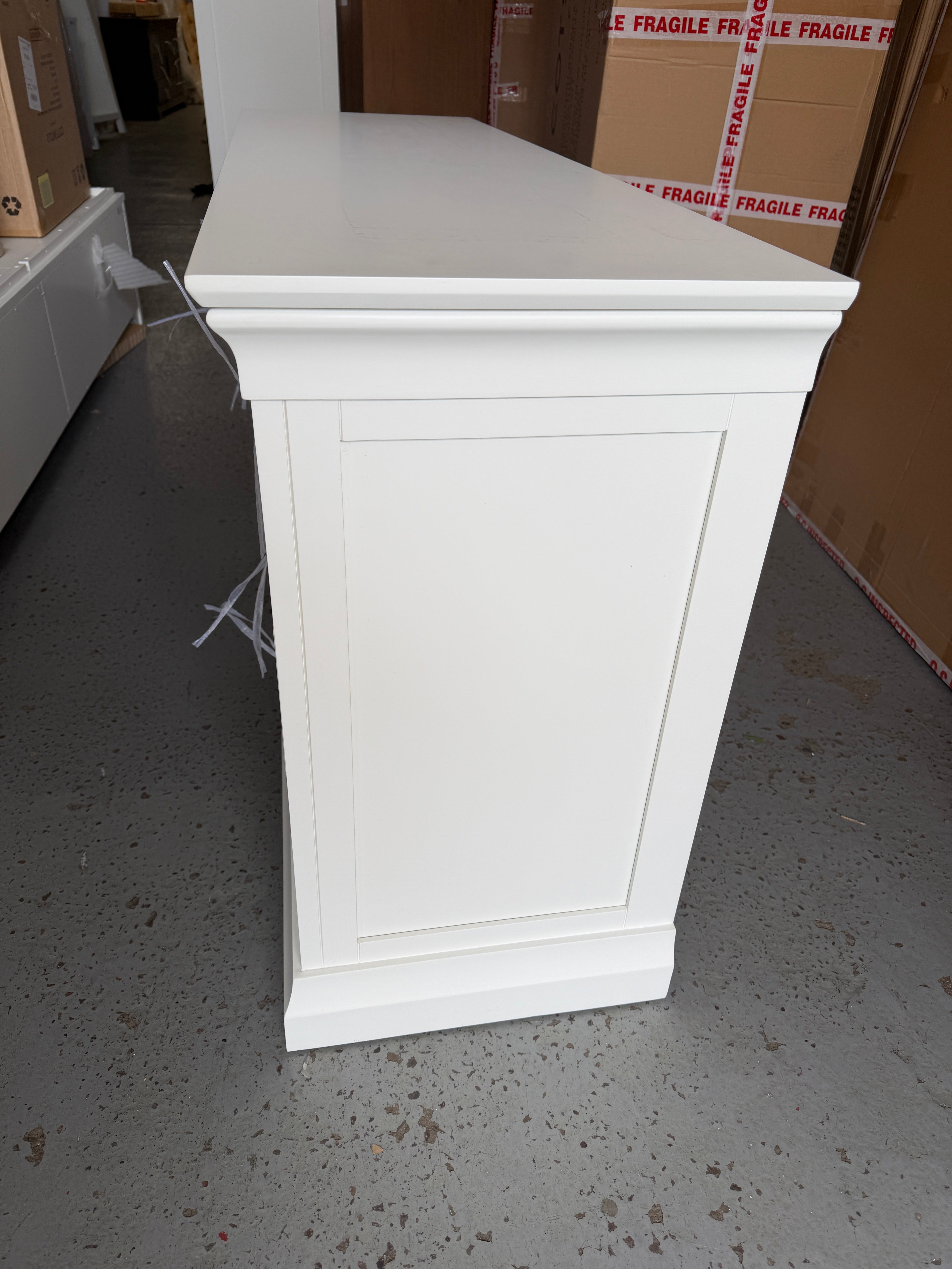 CHANTILLY WARM WHITE
7 Drawer Wide Chest furniture delivered