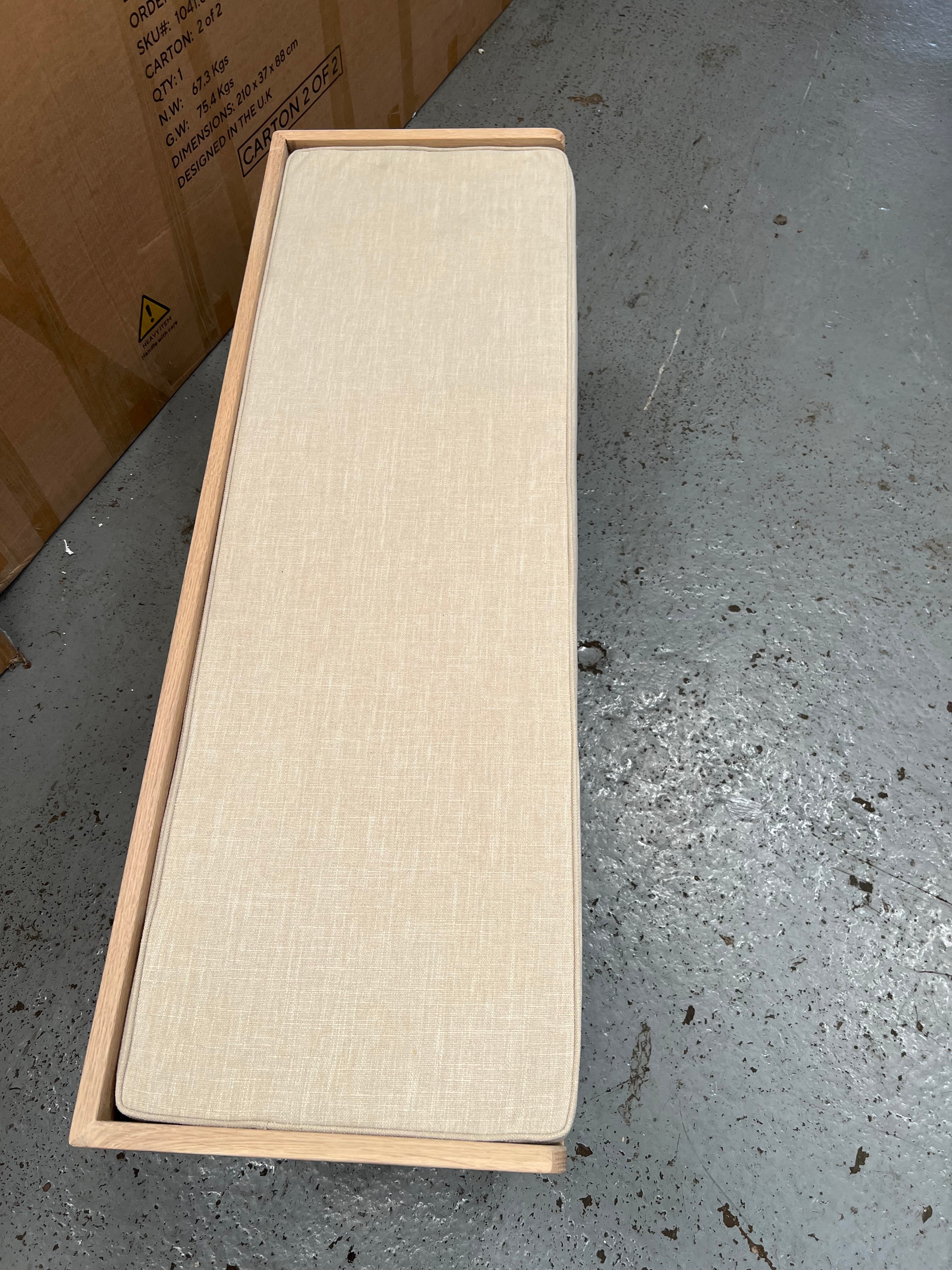 CHESTER DOVE GREY
3 Drawer Shoe Bench Quality Furniture Clearance Ltd