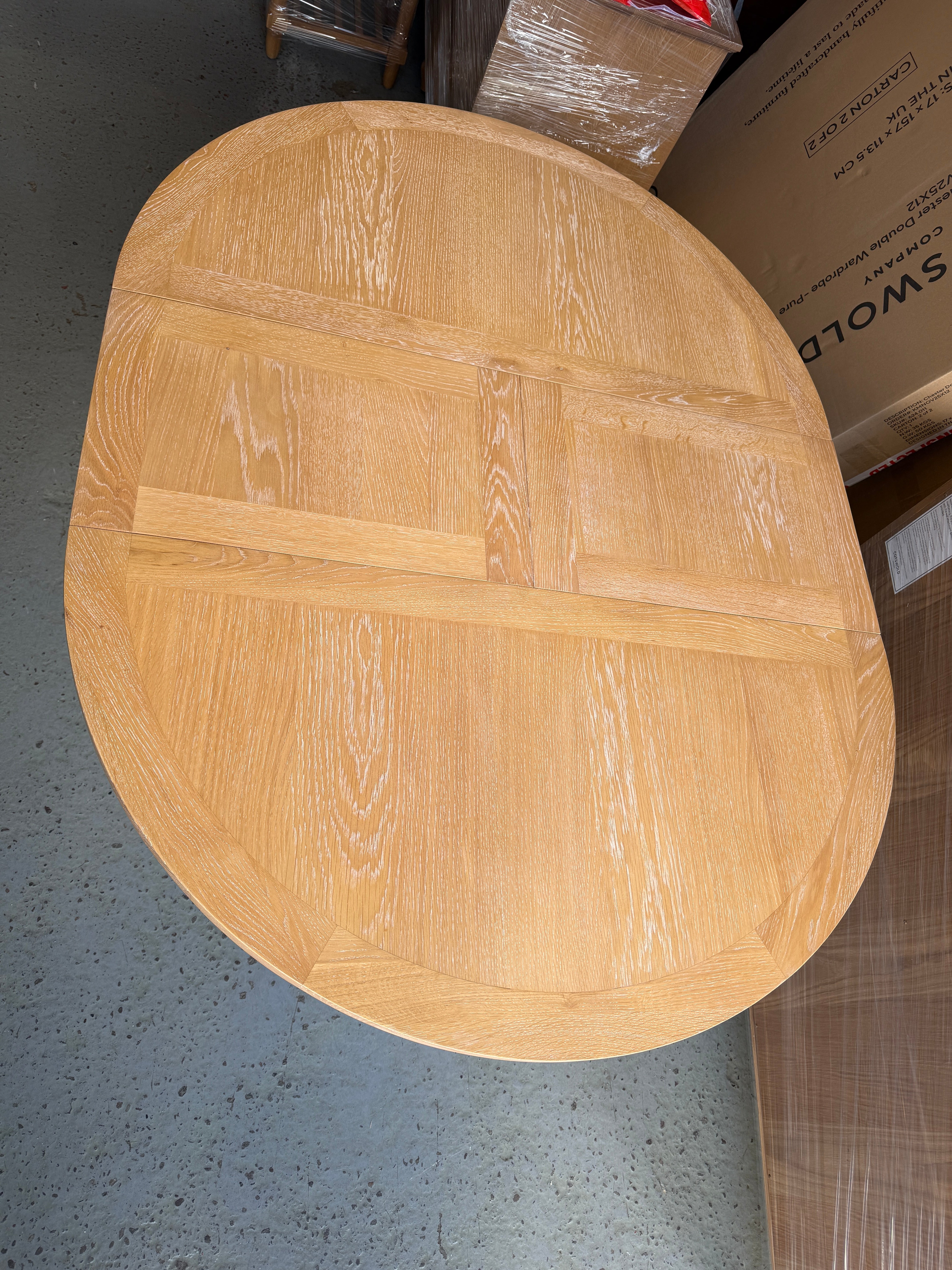 INGLESHAM WHITEWASH OAK Round Ext Dining Table Quality Furniture Clearance Ltd