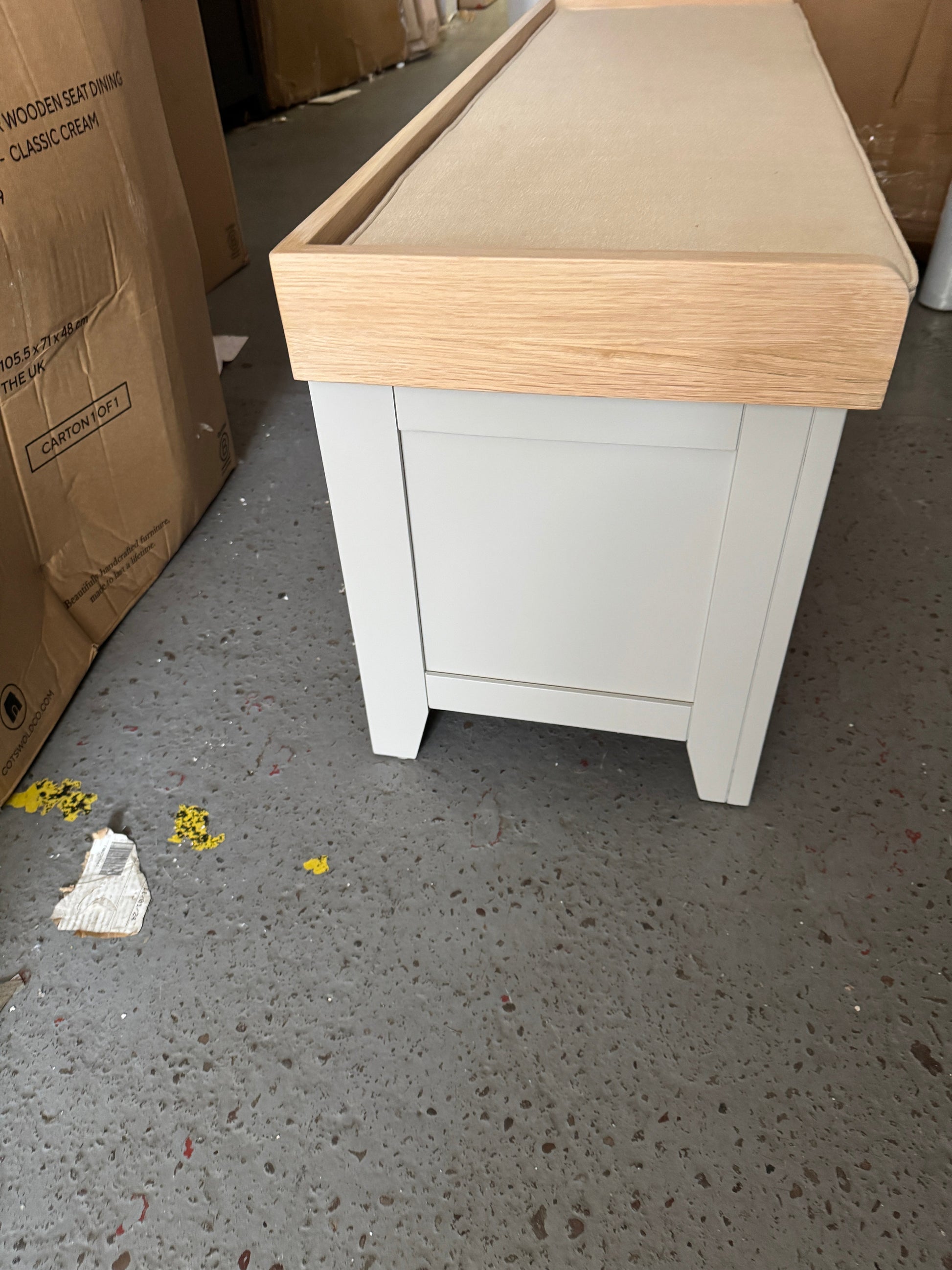 CHESTER DOVE GREY
3 Drawer Shoe Bench Quality Furniture Clearance Ltd
