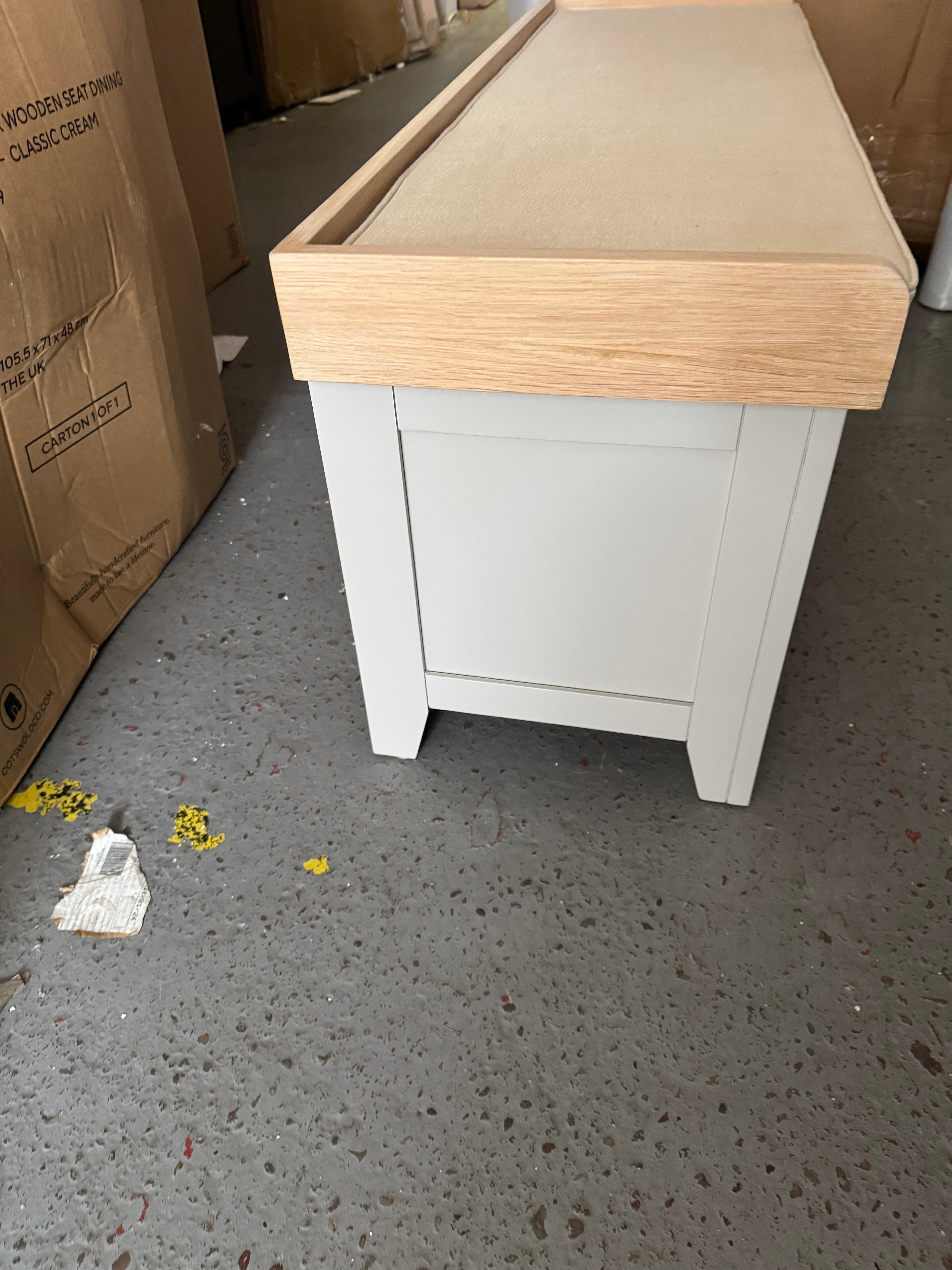 CHESTER DOVE GREY
3 Drawer Shoe Bench Quality Furniture Clearance Ltd