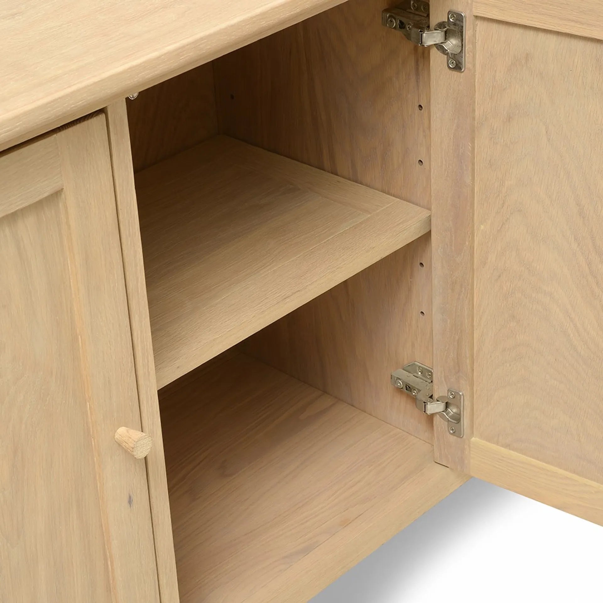 BERKELEY NORDIC OAK
Sideboard Quality Furniture Clearance Ltd