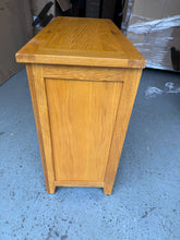 Load image into Gallery viewer, oakland rustic oak small sideboard Quality Furniture Clearance Ltd

