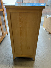 Load image into Gallery viewer, INGLESHAM WHITEWASH OAK 10 Drawer Chest Quality Furniture Clearance Ltd
