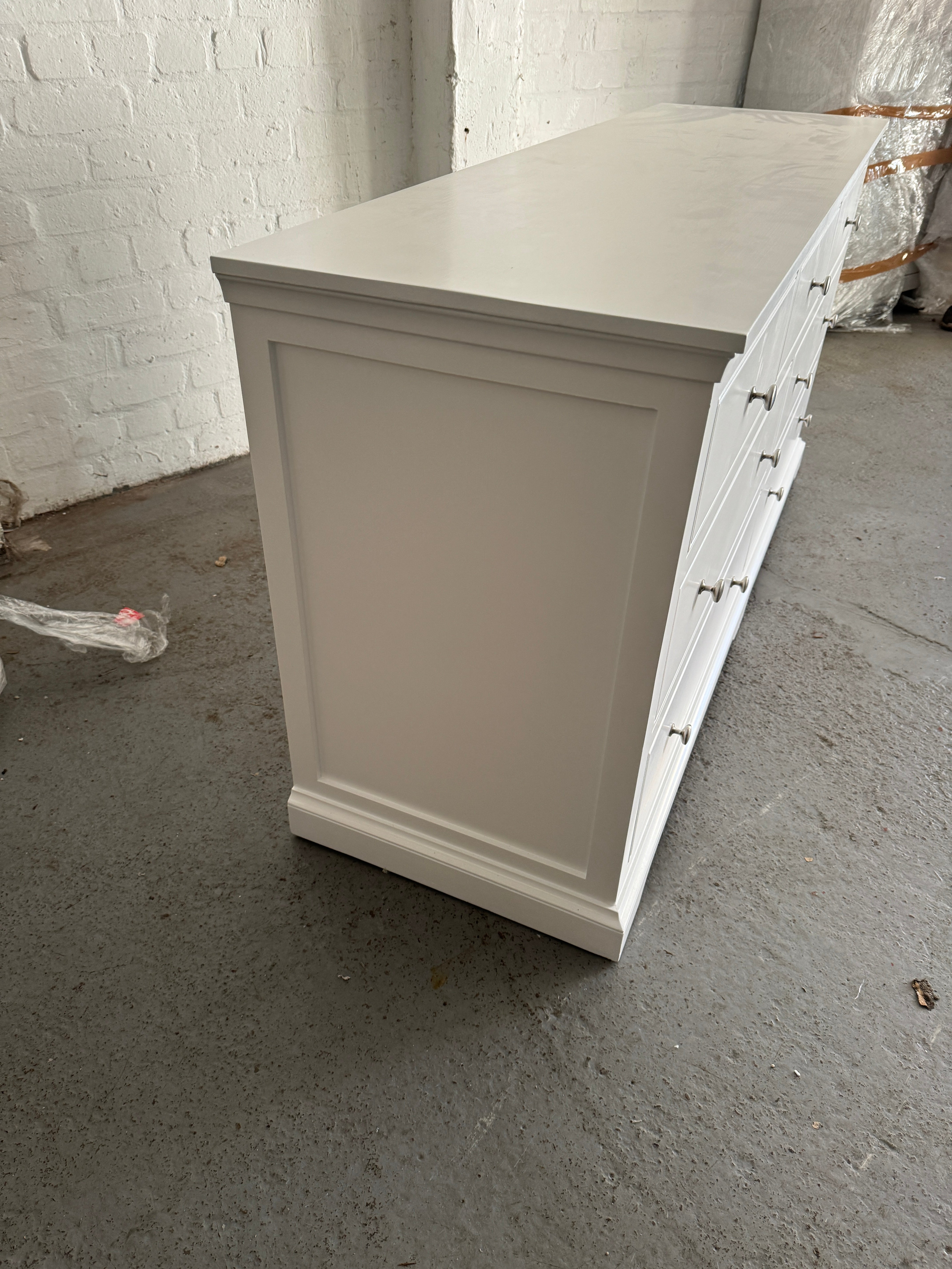 FAIRFORD SOFT WHITE
7 Drawer Wide Chest