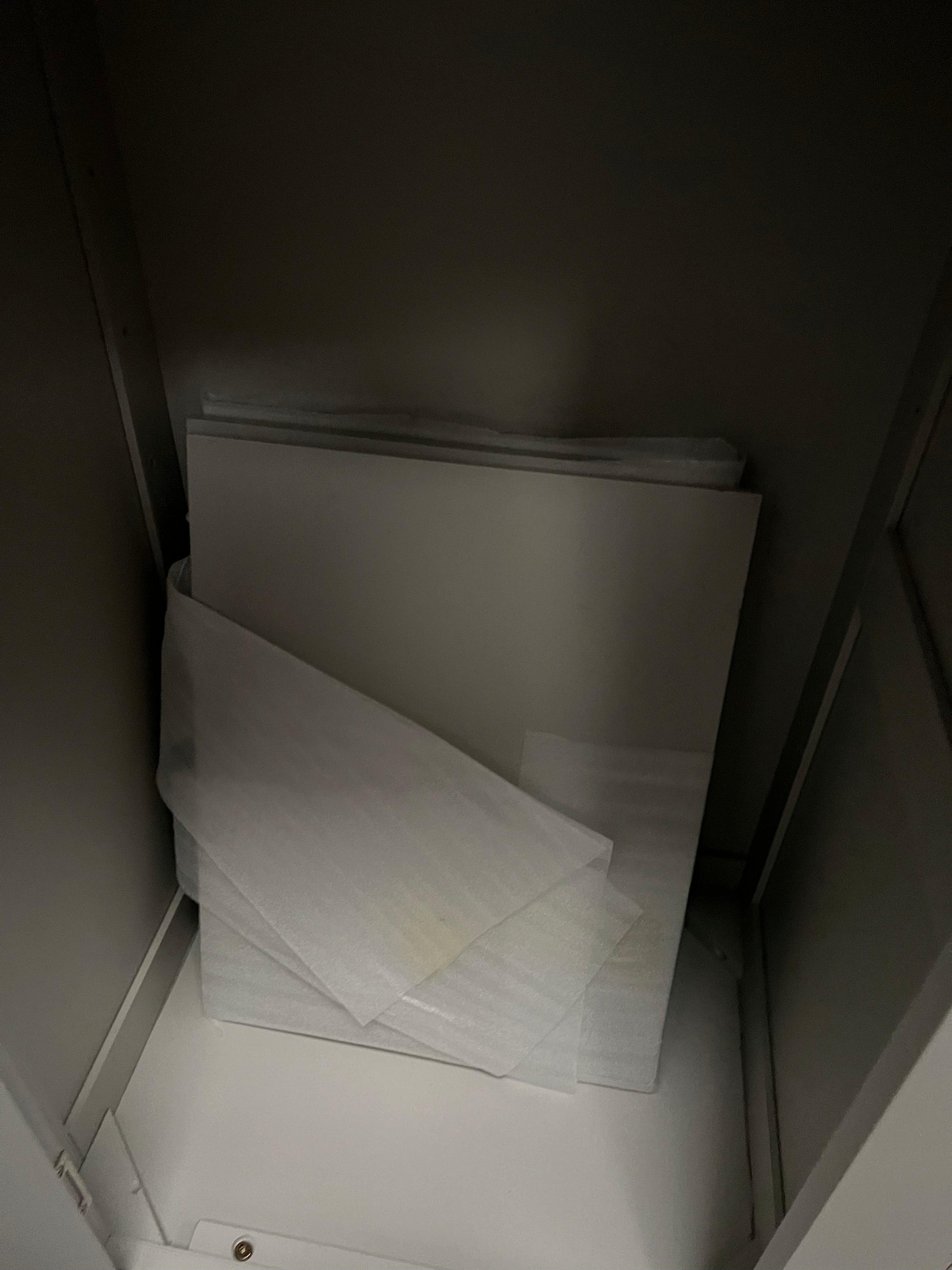 CHESTER DOVE GREY
Bootility Unit Quality Furniture Clearance Ltd