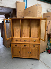 Load image into Gallery viewer, Oakland Rustic Oak Dresser Quality Furniture Clearance Ltd
