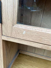 Load image into Gallery viewer, Elkstone Mellow Oak Large Dresser Quality Furniture Clearance Ltd
