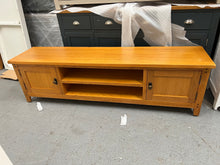 Load image into Gallery viewer, Oakland Rustic Oak Extra Large TV Stand Quality Furniture Clearance Ltd
