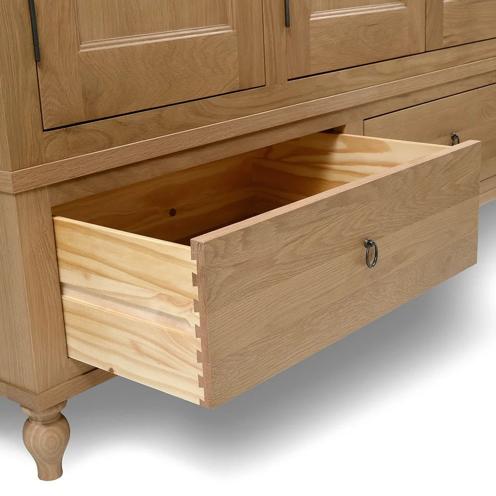 ELKSTONE MELLOW OAK
Triple Wardrobe Quality Furniture Clearance Ltd