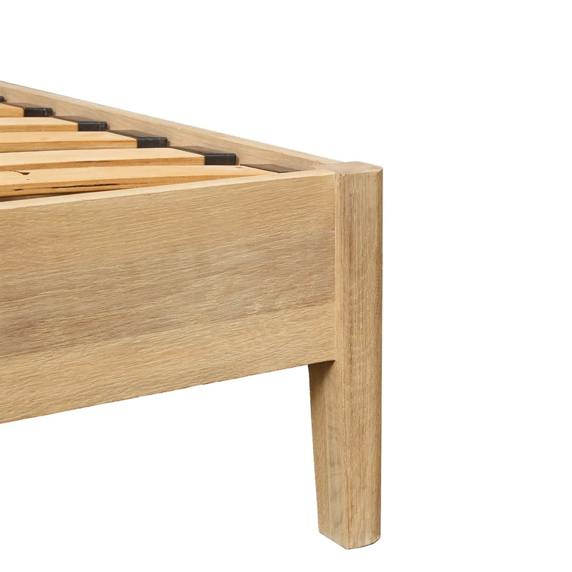 BERKELEY NORDIC OAK
6ft Super King Bed Quality Furniture Clearance Ltd