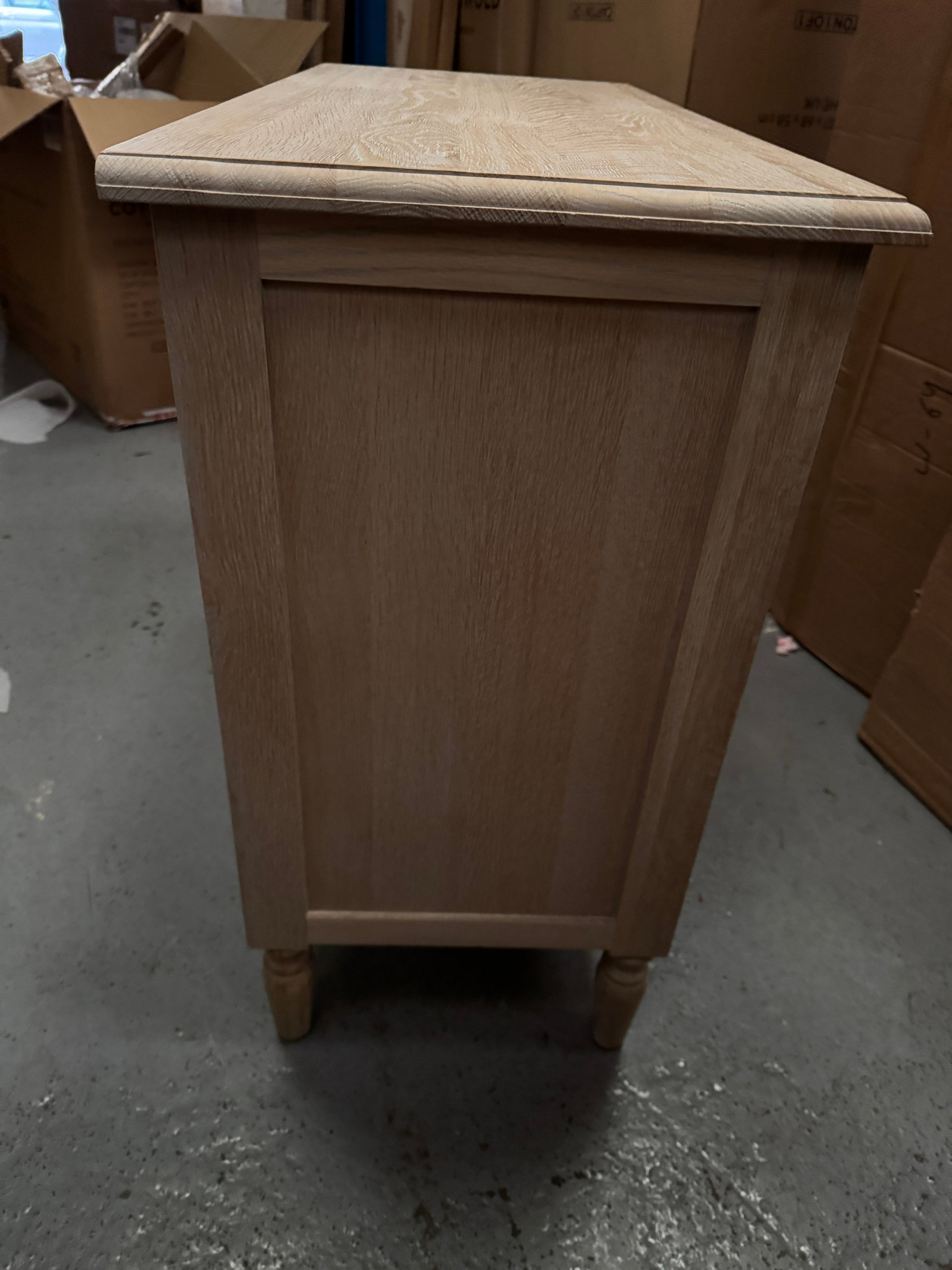 CAMILLE LIMEWASH OAK
Small Sideboard Quality Furniture Clearance Ltd