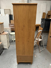 Load image into Gallery viewer, ELKSTONE MELLOW OAK
Double Wardrobe Quality Furniture Clearance Ltd
