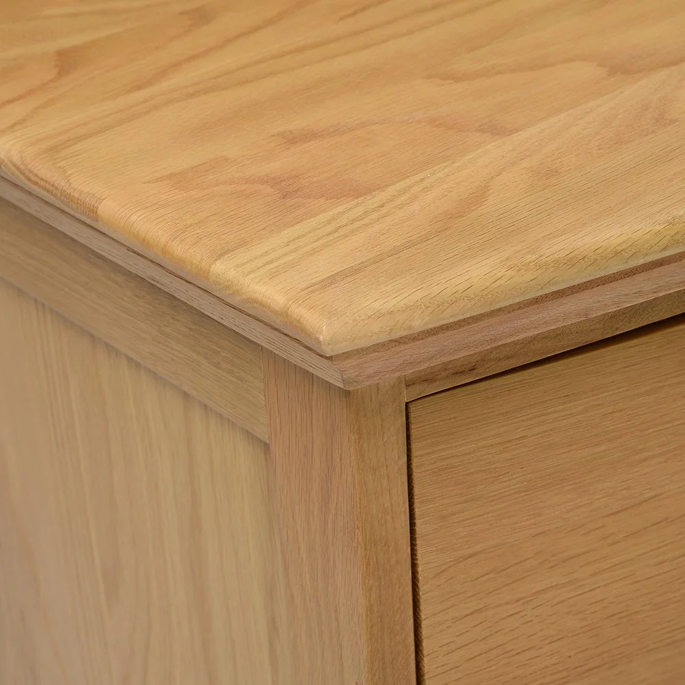 WINCHCOMBE OILED OAK
Low and Wide 6 Drawer Chest Quality Furniture Clearance Ltd