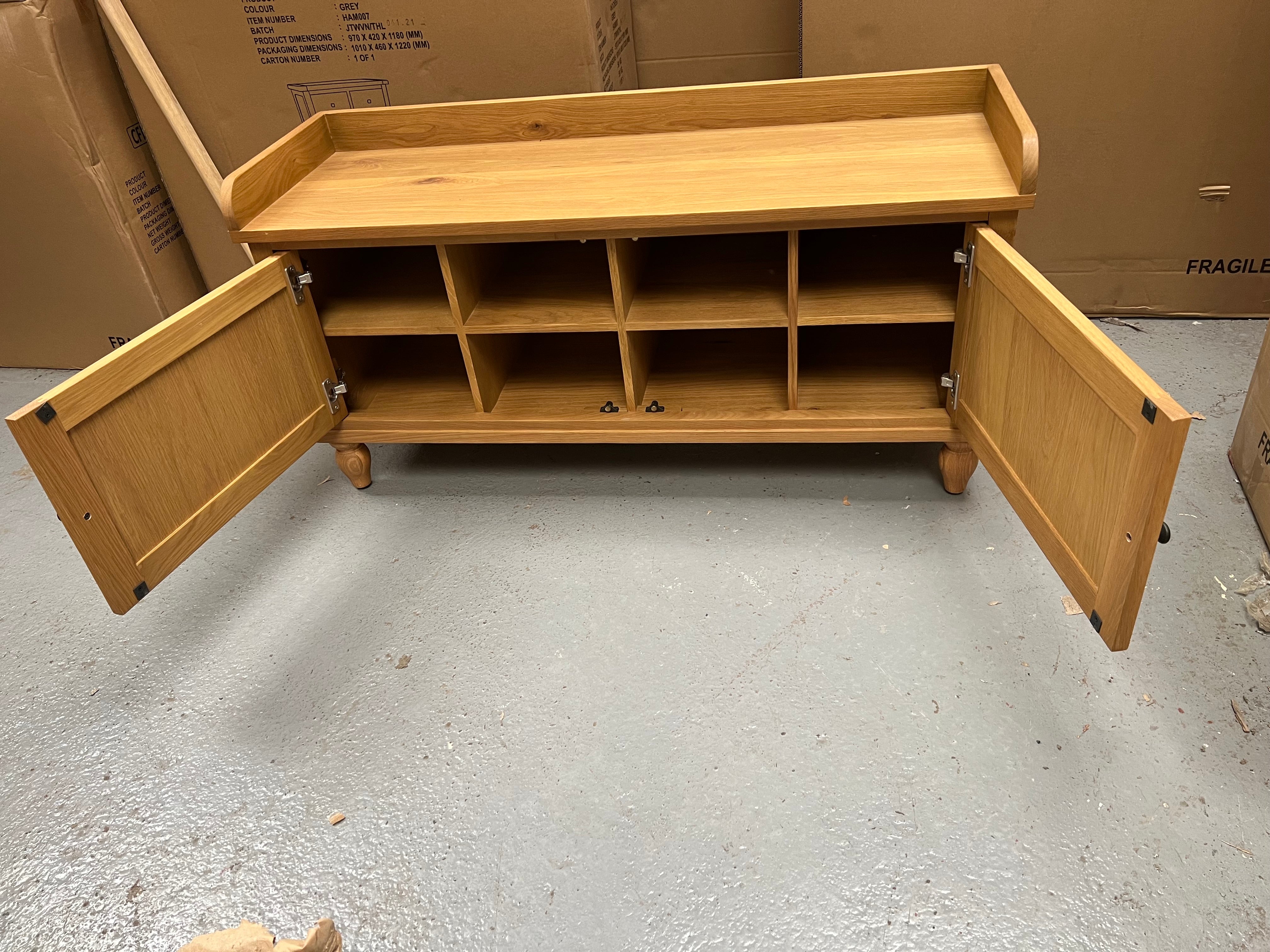 ELKSTONE MELLOW OAK
Hidden Shoe Storage Bench Quality Furniture Clearance Ltd