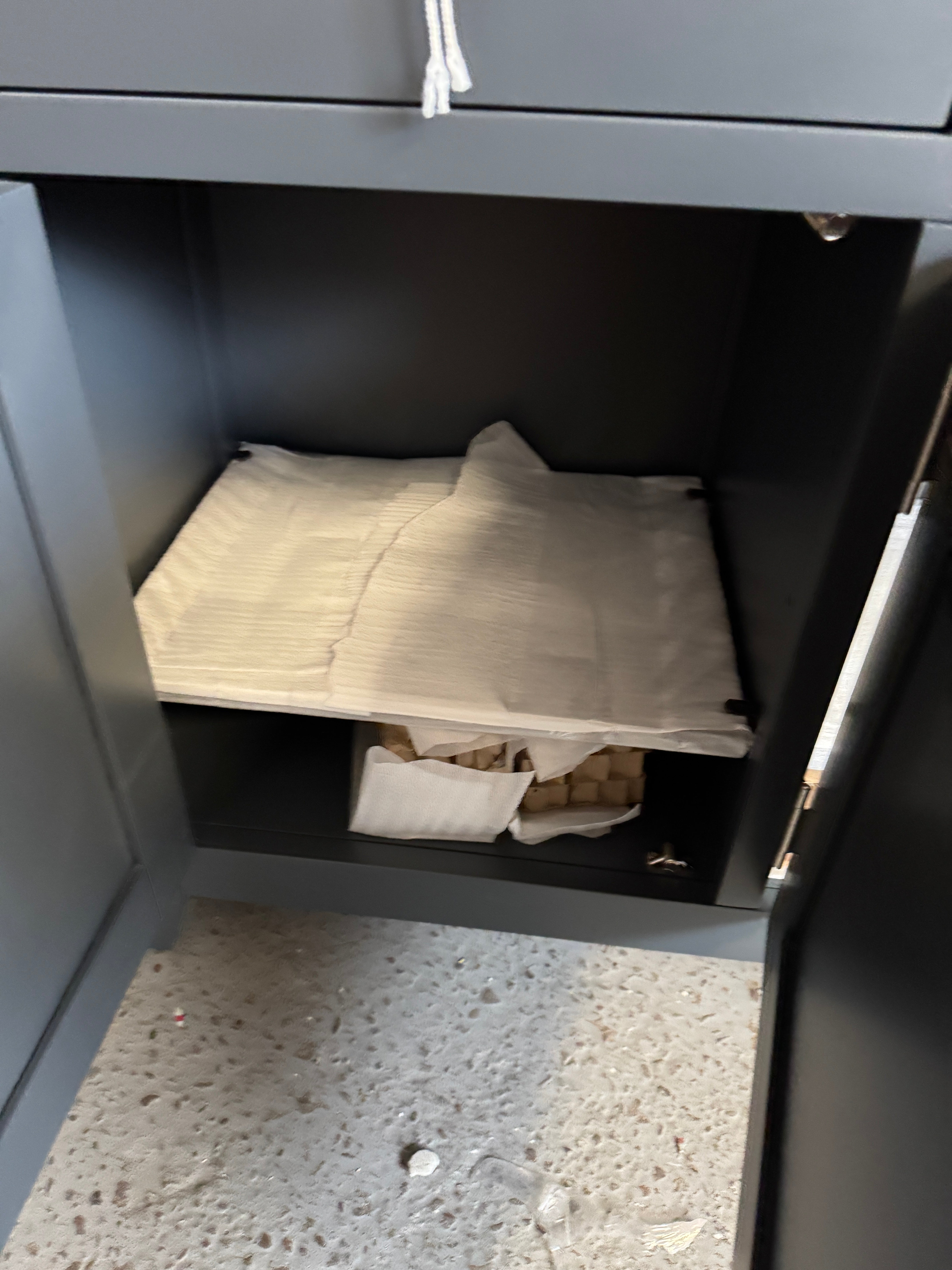 CHESTER CHARCOAL
Extra Large Sideboard Quality Furniture Clearance Ltd