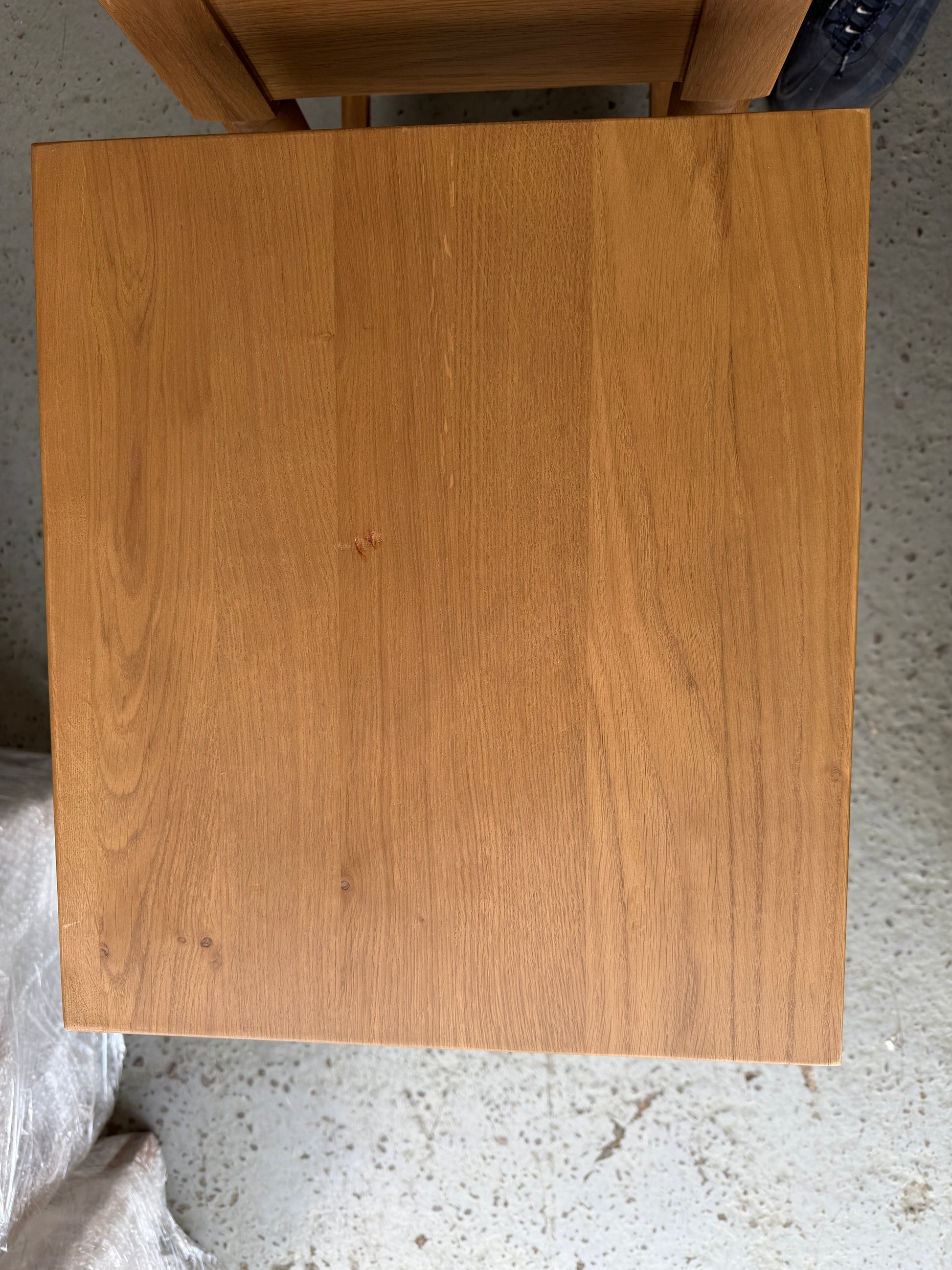 ELKSTONE MELLOW OAK
1 Drawer Bedside Table - set of 2 Quality Furniture Clearance Ltd