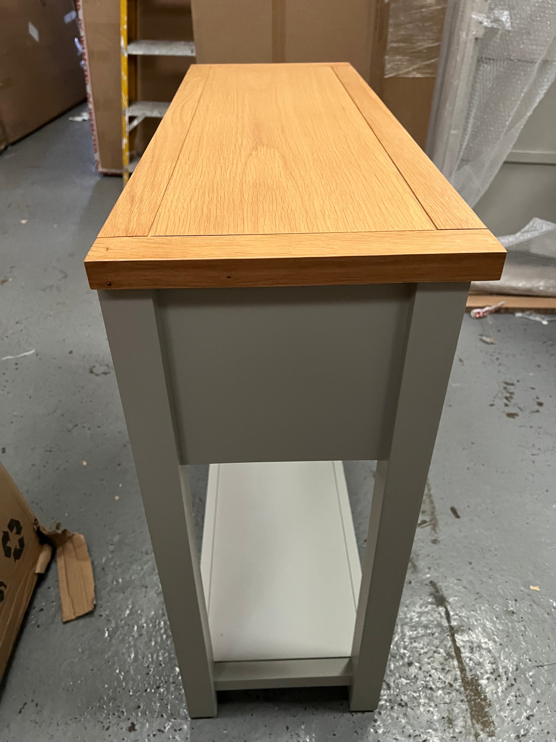 PEBBLE GREY
Console Table Quality Furniture Clearance Ltd