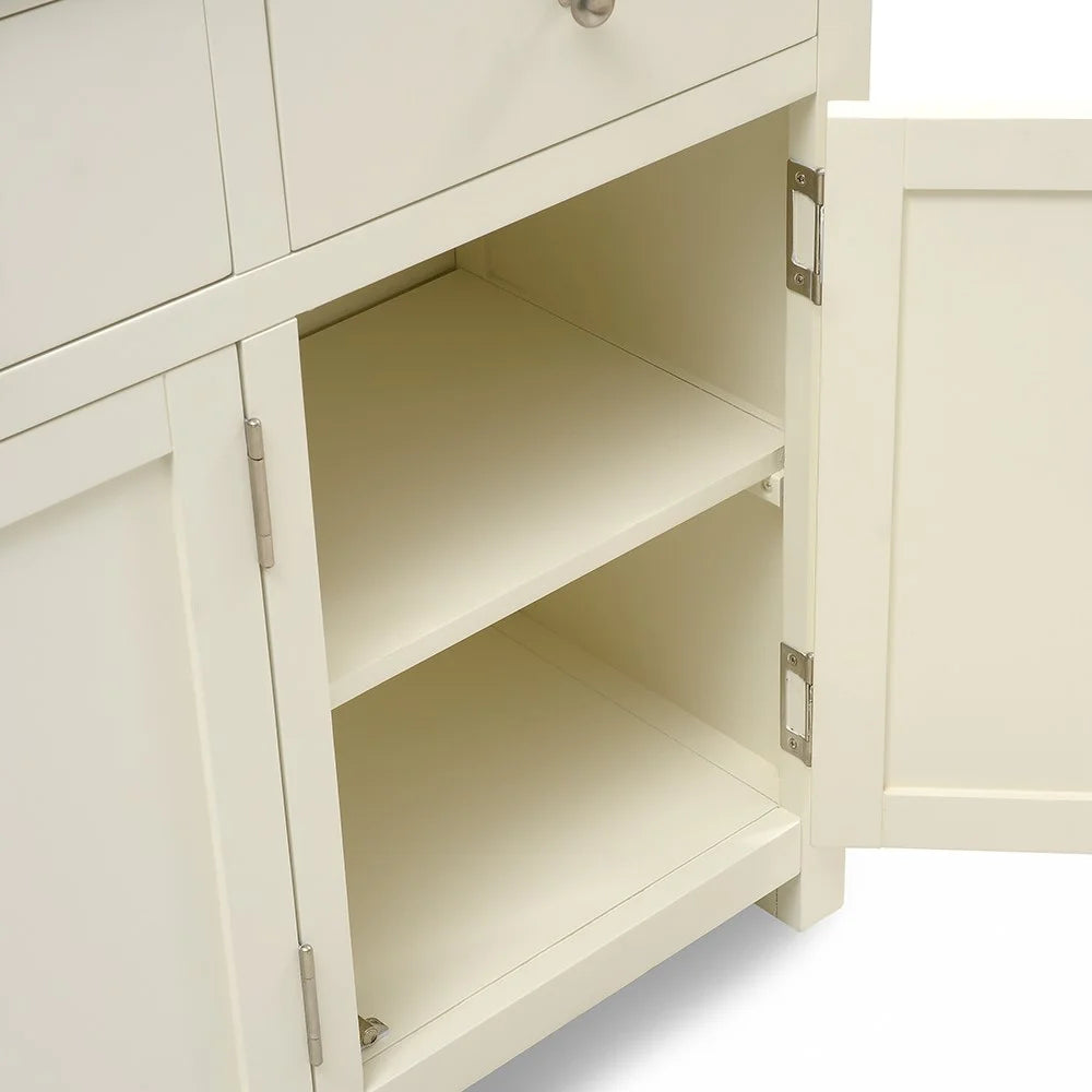 SIMPLY COTSWOLD CLASSIC CREAM
3 Door Sideboard Quality Furniture Clearance Ltd