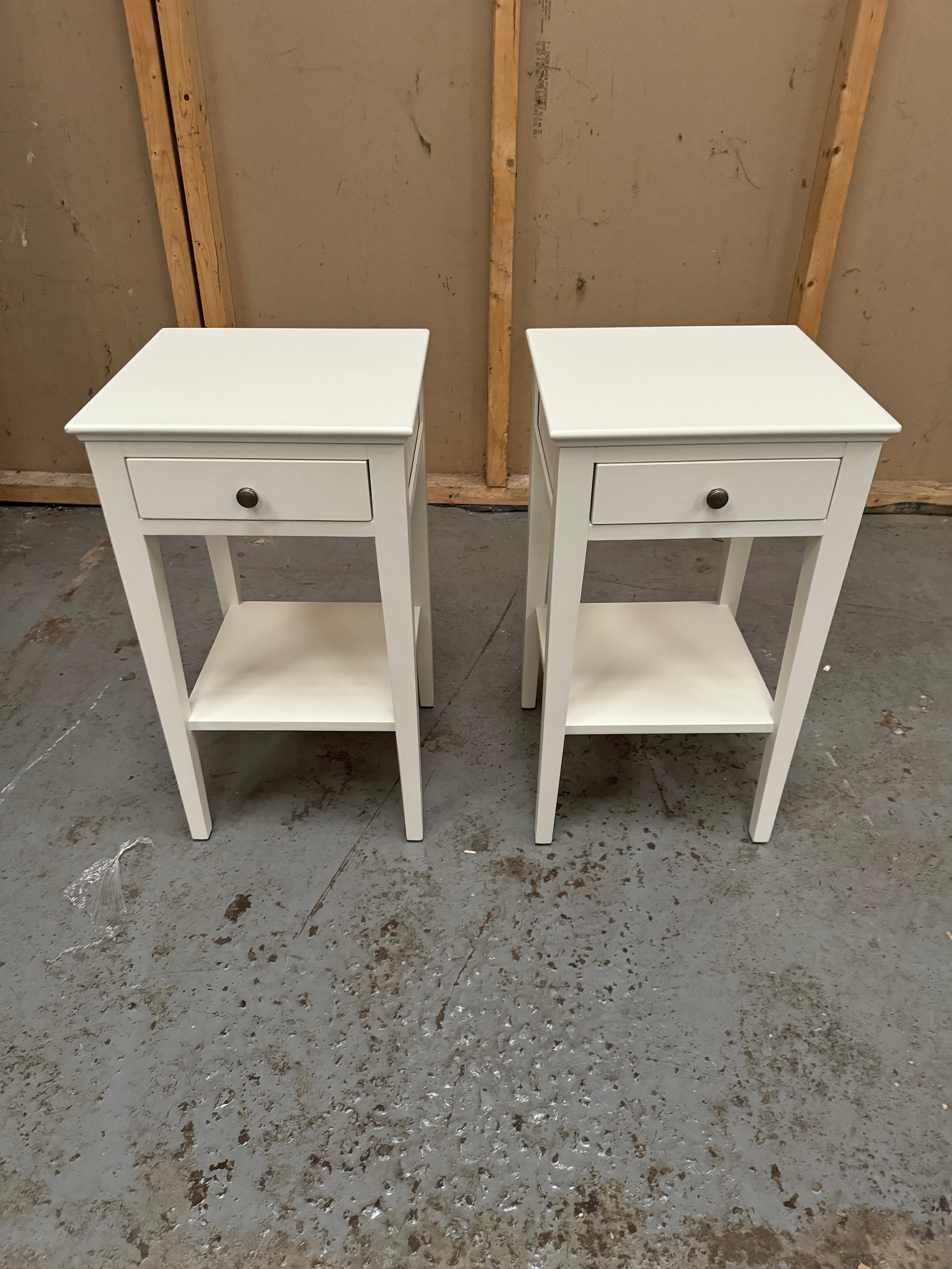 CHANTILLY WARM WHITE
Narrow Bedside Set of 2 Quality Furniture Clearance Ltd