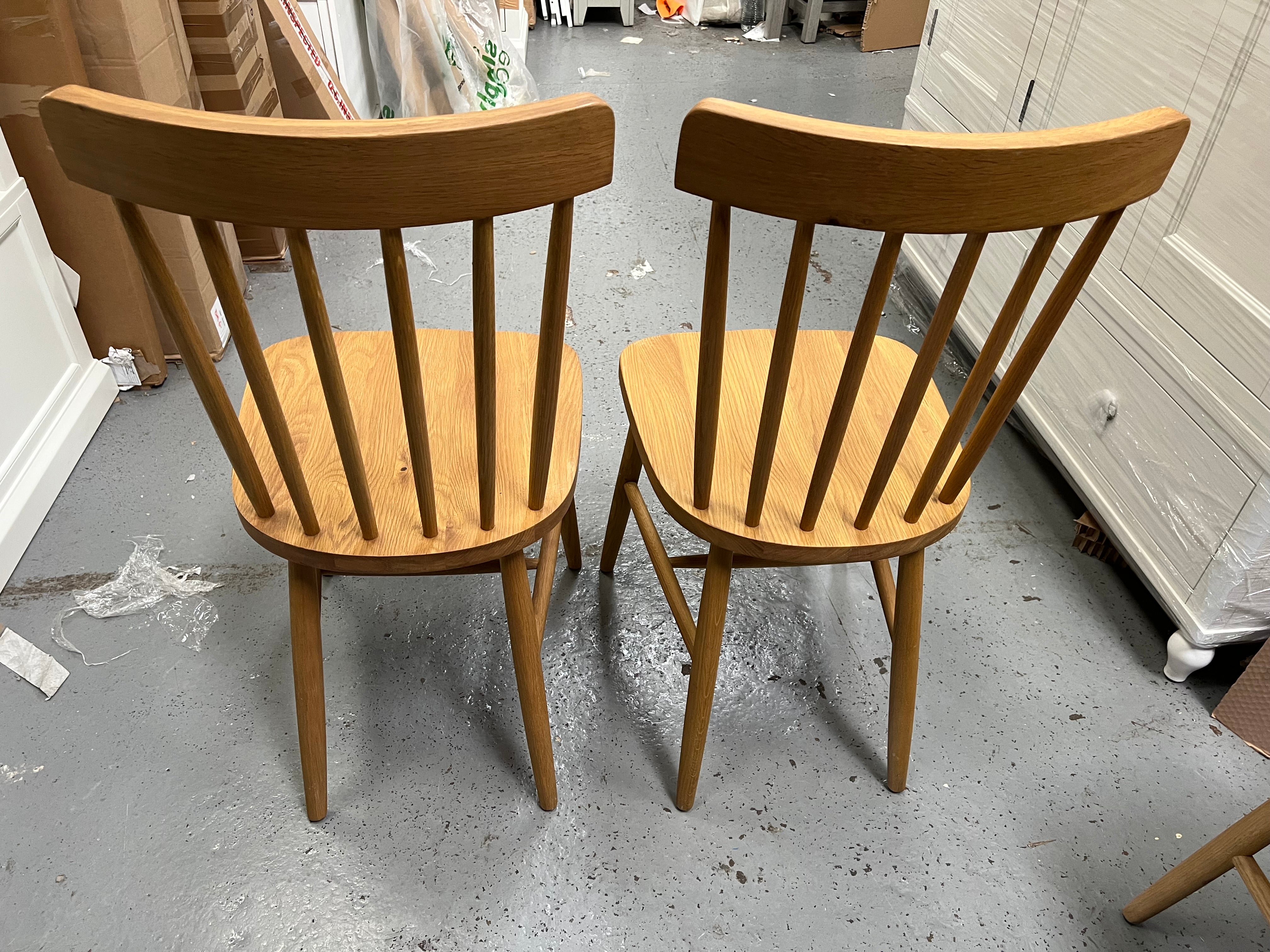 Set of 2 ELKSTONE MELLOW OAK
Spindleback Dining Chairs Quality Furniture Clearance Ltd