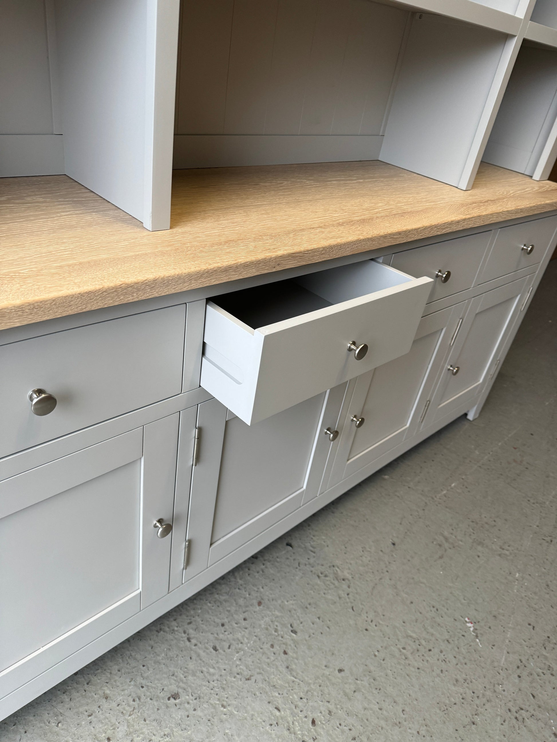 Chester Dove Grey Grand Dresser – Quality Furniture Clearance Ltd