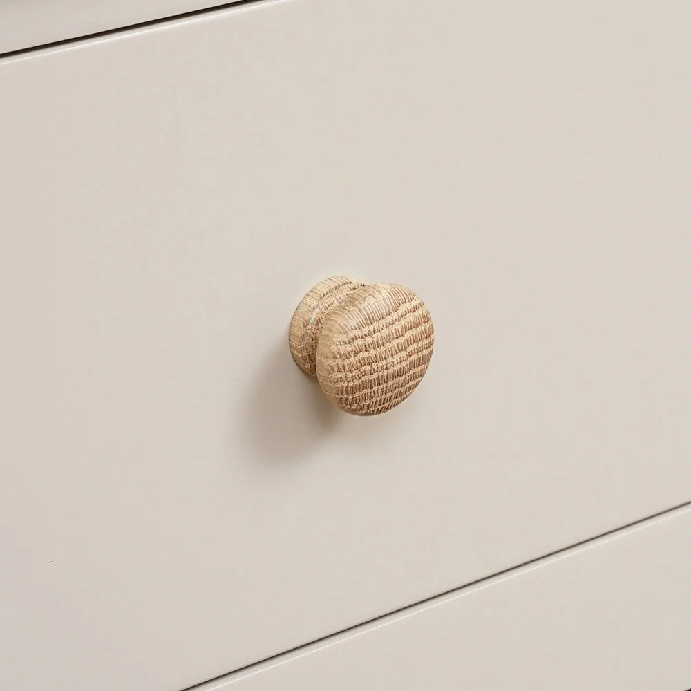 CHESTER LIMESTONE
Grand Bookcase Quality Furniture Clearance Ltd
