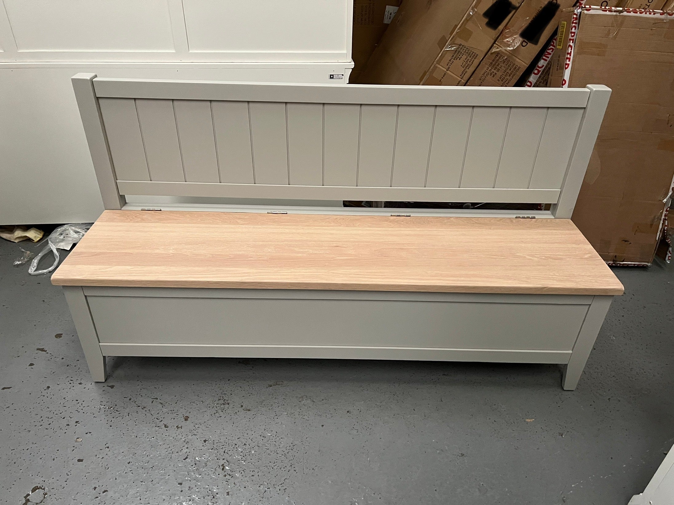 CHESTER DOVE GREY
Monks Bench Quality Furniture Clearance Ltd