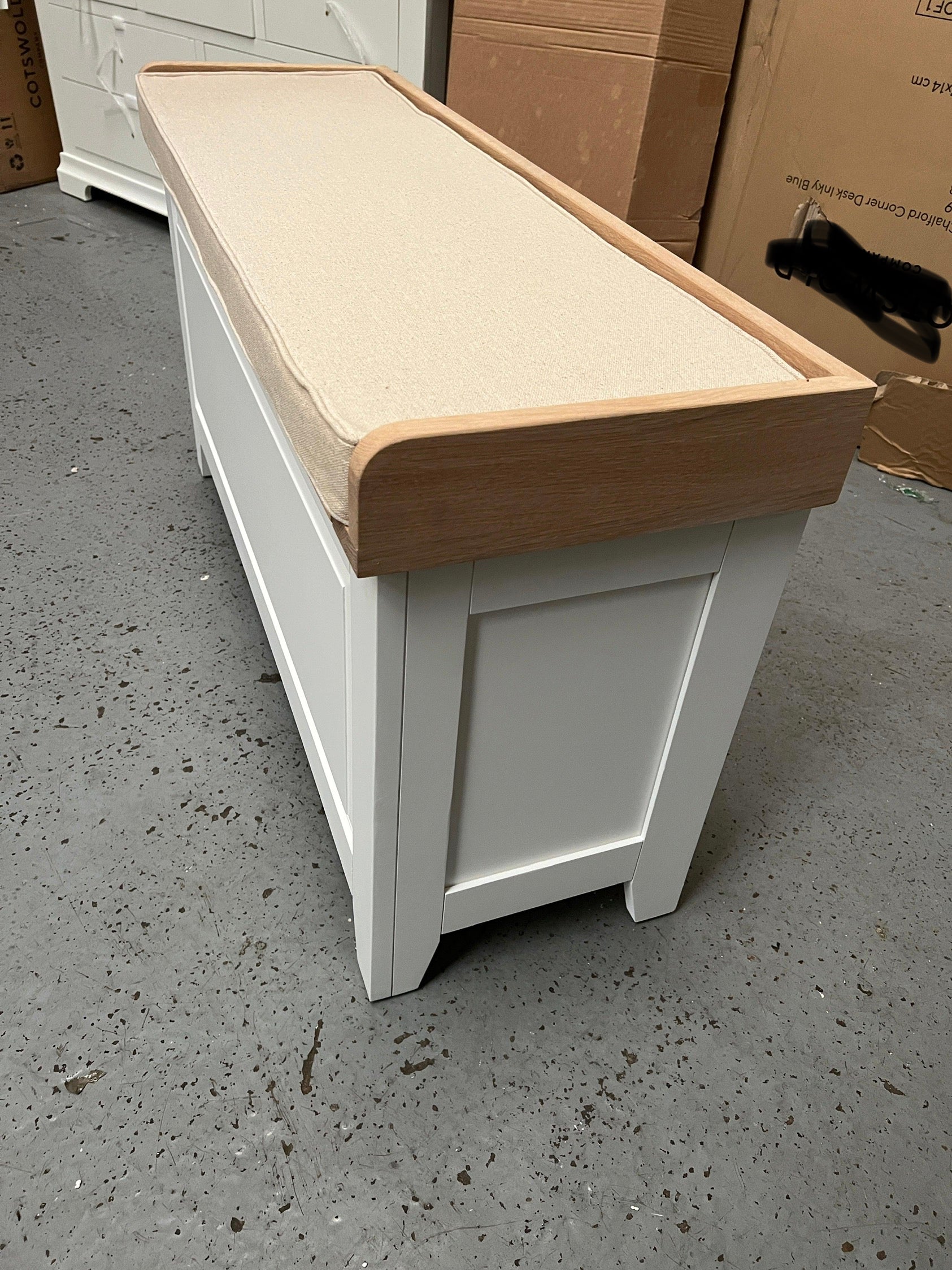 Chester Pure White Large Shoe Storage Trunk and Bench Quality Furniture Clearance Ltd