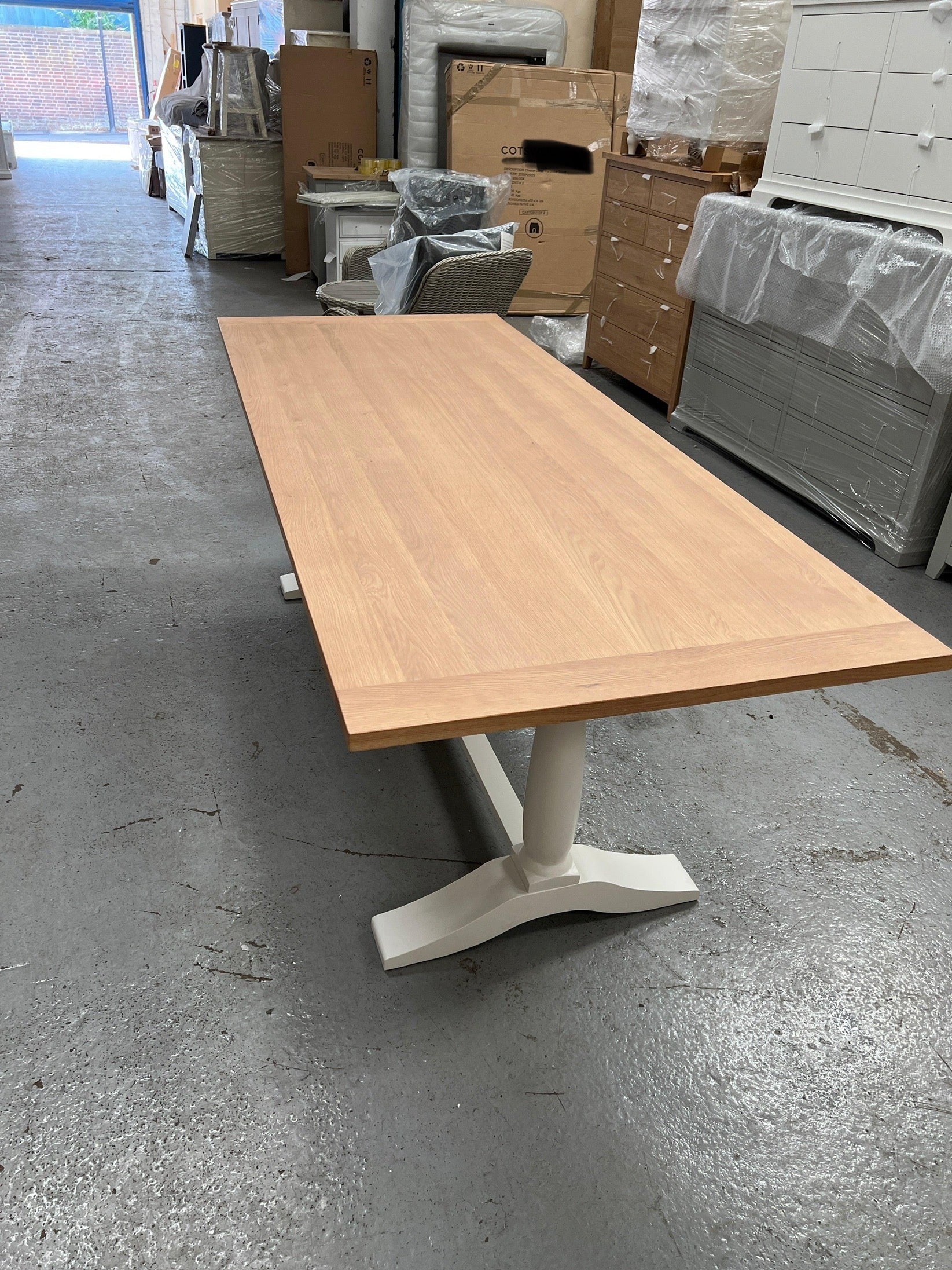 ELKSTONE PALE GREY 8 Seater Pedestal Dining Table Quality Furniture Clearance Ltd