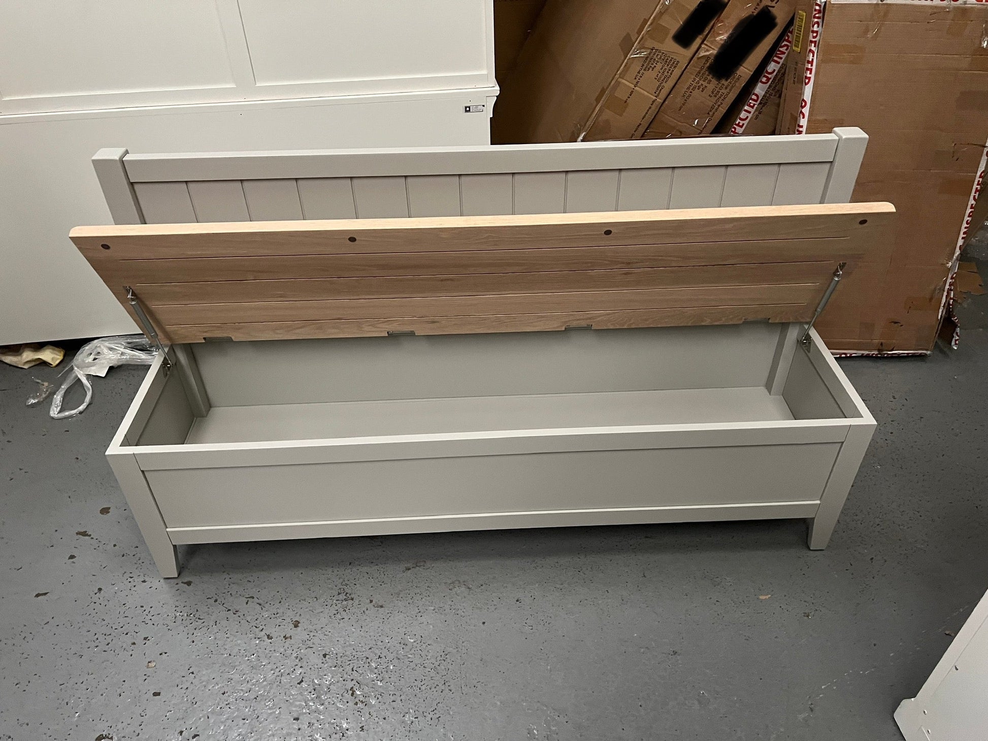 CHESTER DOVE GREY
Monks Bench Quality Furniture Clearance Ltd