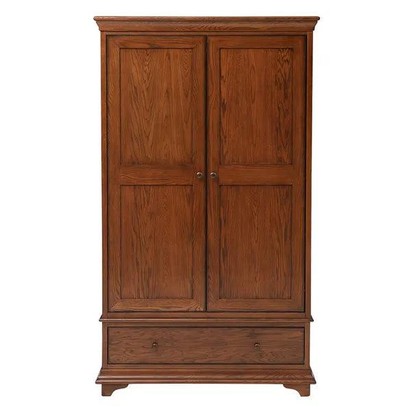 WINCHCOMBE DARK OAK
Double Wardrobe Quality Furniture Clearance Ltd