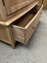 Load image into Gallery viewer, CAMILLE LIMEWASH OAK Double Wardrobe Quality Furniture Clearance Ltd
