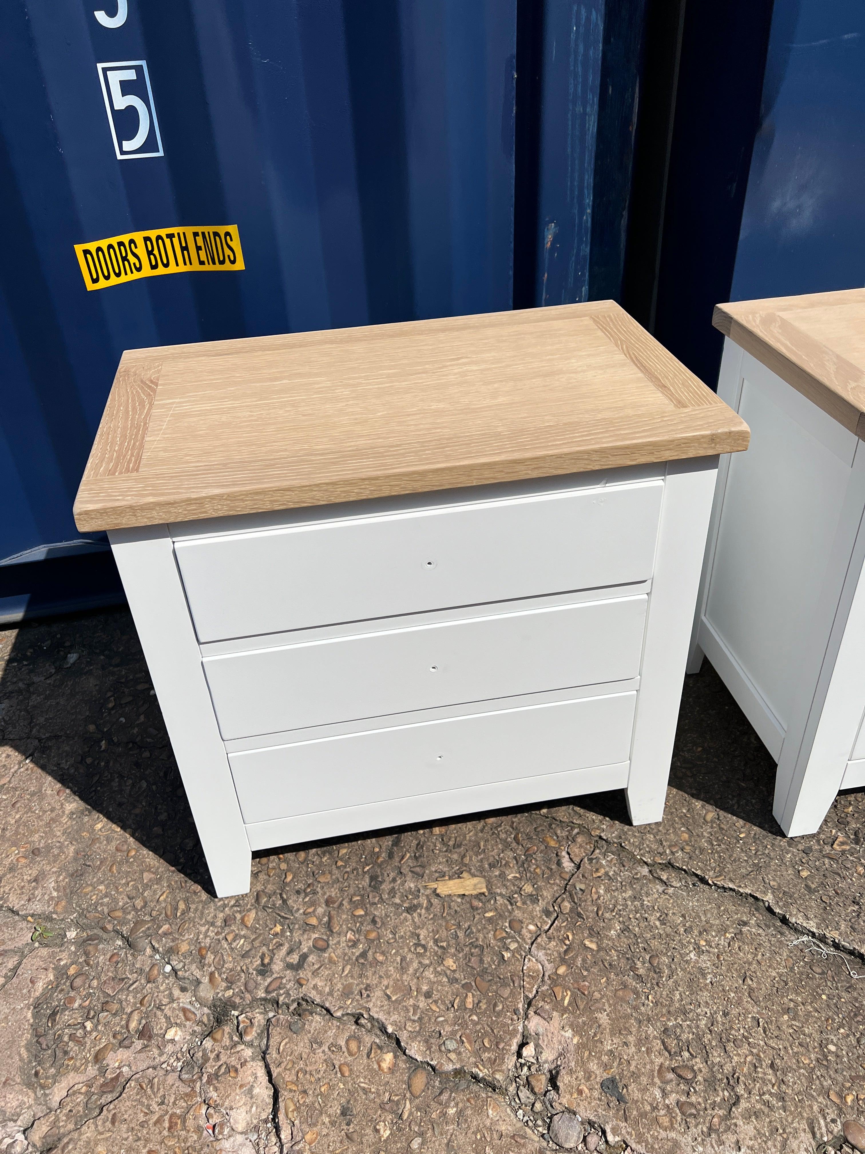 Set of 2 CHESTER PURE WHITE Jumbo Bedside Tables Quality Furniture Clearance Ltd