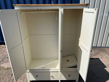 Load image into Gallery viewer, Simply C Classic Cream Triple Wardrobe Quality Furniture Clearance Ltd
