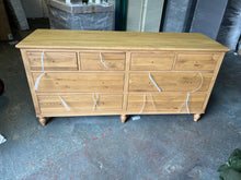 Load image into Gallery viewer, ELKSTONE MELLOW OAK 8 Drawer Wide Chest Quality Furniture Clearance Ltd

