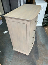 Load image into Gallery viewer, WINCHCOMBE SMOKED OAK 2+3 Chest of Drawers Quality Furniture Clearance Ltd
