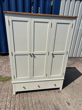 Load image into Gallery viewer, Simply C Classic Cream Triple Wardrobe Quality Furniture Clearance Ltd
