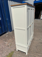Load image into Gallery viewer, Simply C Classic Cream Triple Wardrobe Quality Furniture Clearance Ltd
