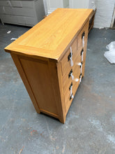 Load image into Gallery viewer, Oakland Rustic Oak 2 over 3 Chest of Drawers Quality Furniture Clearance Ltd
