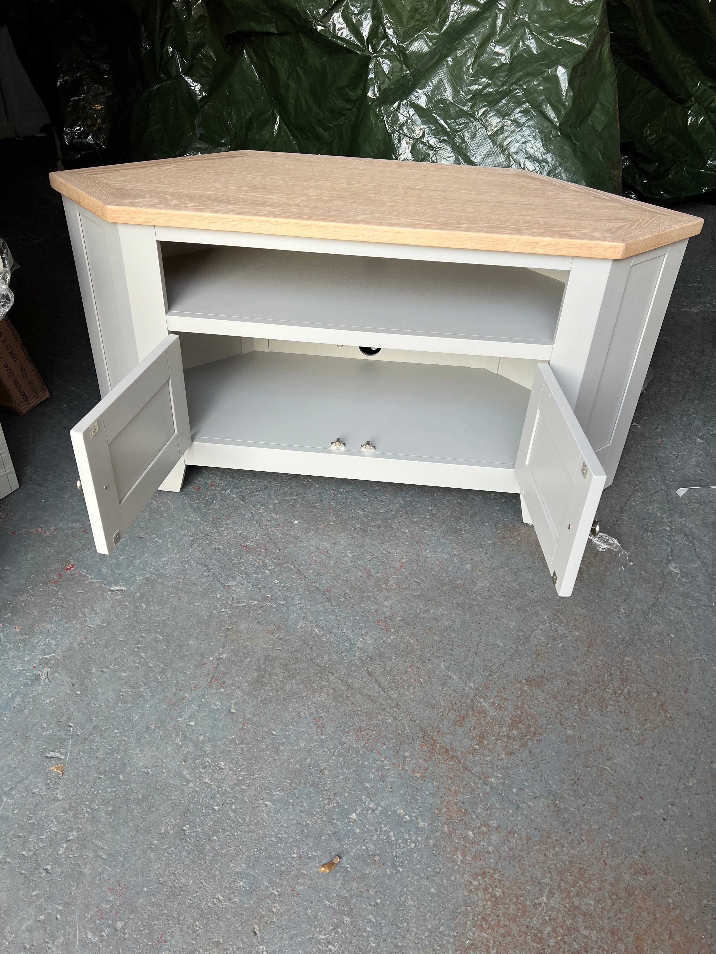 Chester Dove Grey Large Corner TV Stand Quality Furniture Clearance Ltd