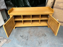Load image into Gallery viewer, Oakland Rustic Oak Hidden Shoe Storage Bench Quality Furniture Clearance Ltd
