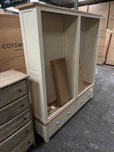 Load image into Gallery viewer, Sussex Cotswold Cream Grand Bookcase Quality Furniture Clearance Ltd
