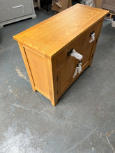 Load image into Gallery viewer, oakland rustic oak small sideboard Quality Furniture Clearance Ltd
