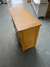 Load image into Gallery viewer, oakland rustic oak small sideboard Quality Furniture Clearance Ltd
