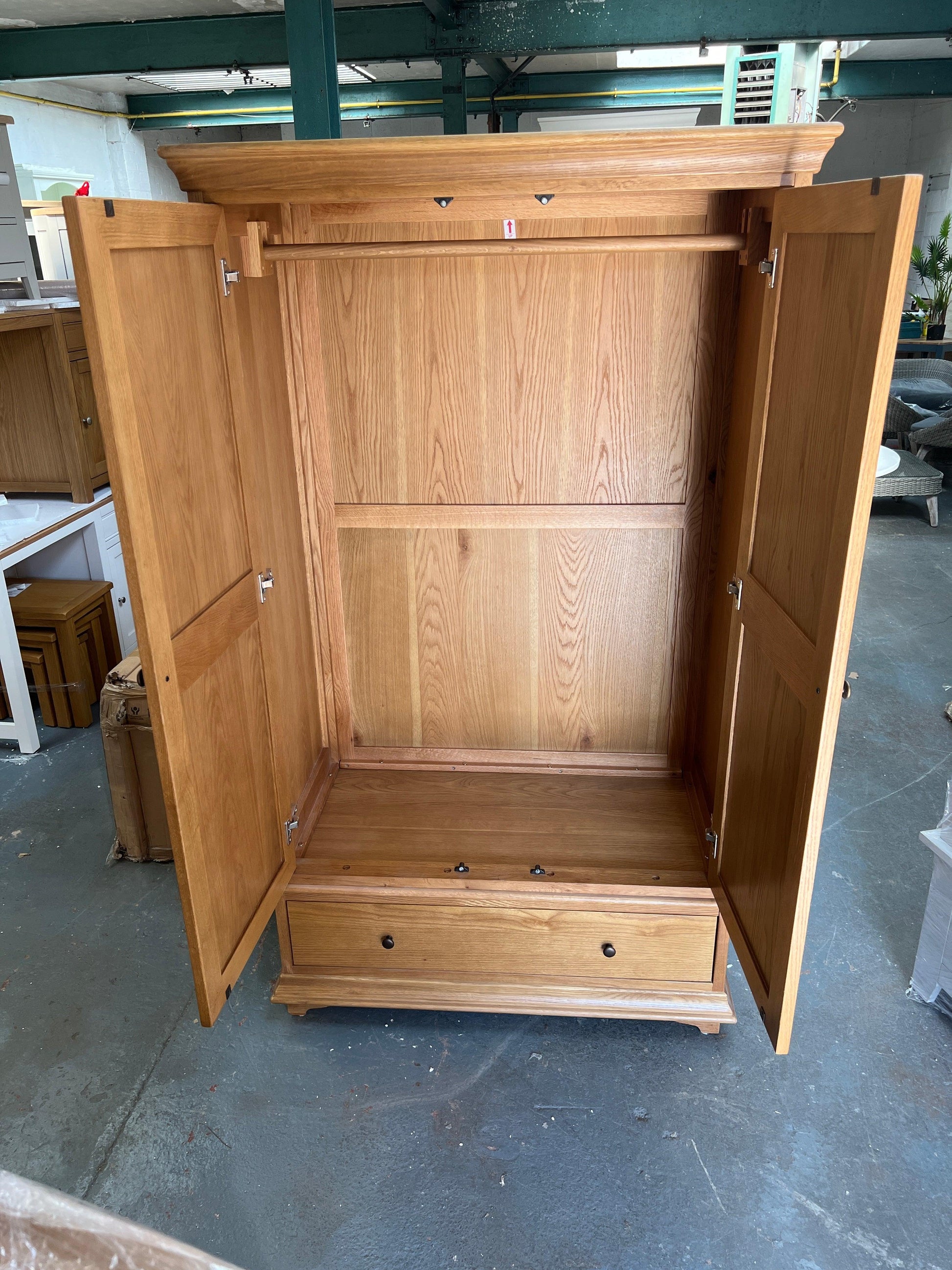 Winchcombe Oiled Oak Double Wardrobe Quality Furniture Clearance Ltd
