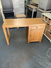 Chalford Oak Single Pedestal Desk furniture delivered 