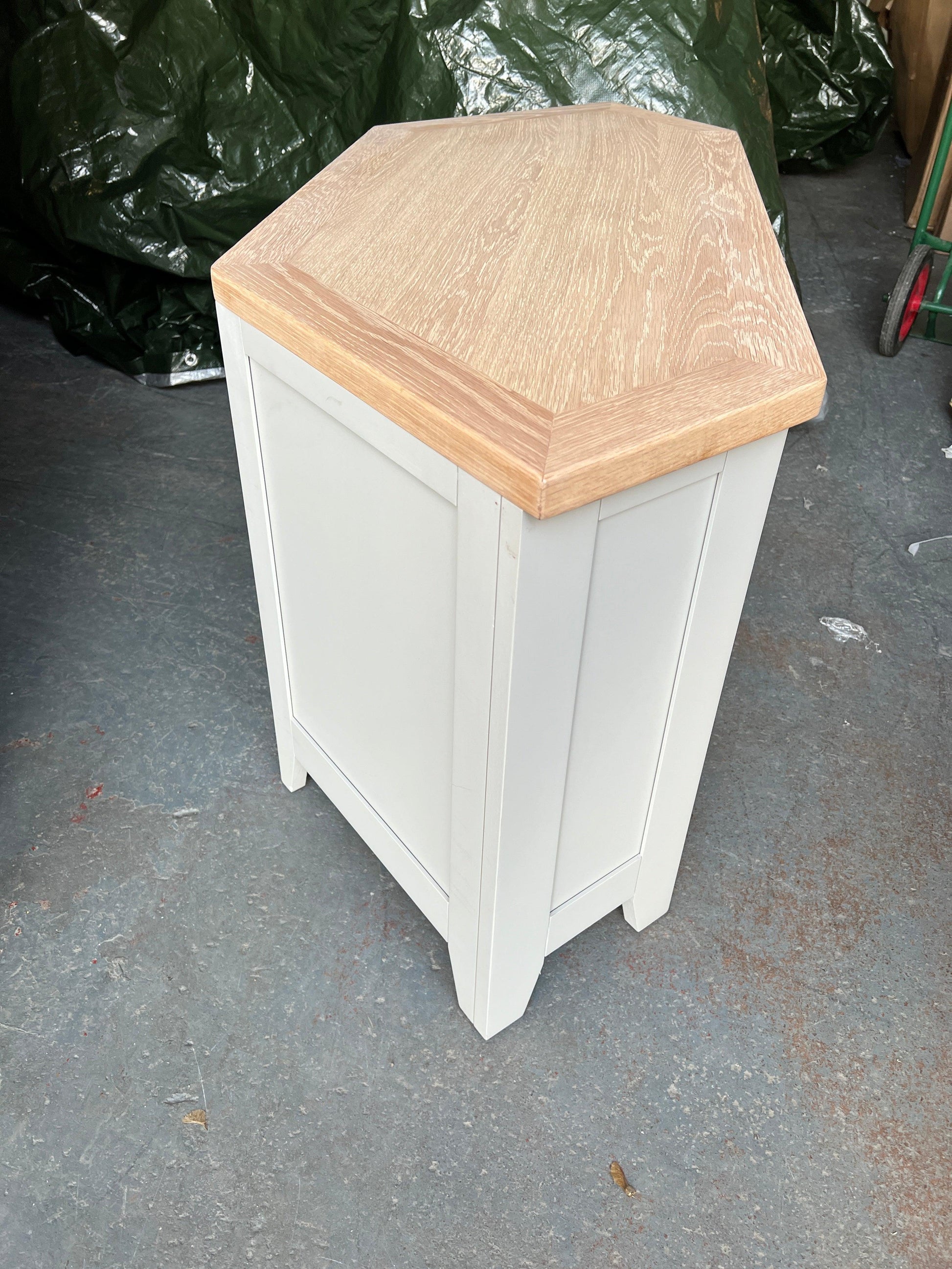 Chester Dove Grey Large Corner TV Stand Quality Furniture Clearance Ltd